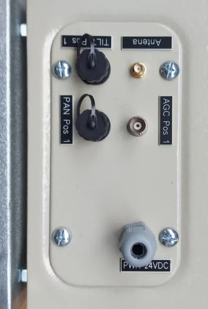 Panel de conectores IP68 del orientador simple: tilt, pan, AGC, antena WiFi y energía 24 VDC